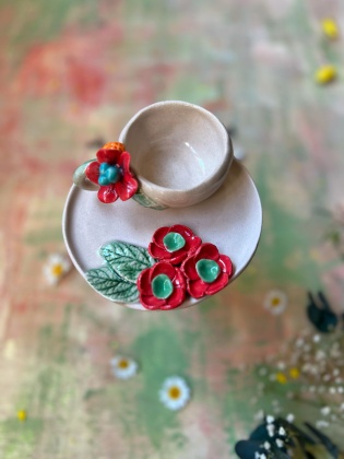 El Yapımı Tasarım Seramik Kırmızı Çiçekli Türk Kahvesi Seti