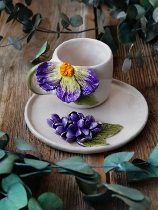 El Yapımı Tasarım Seramik Mug Set Mor Büyük Çiçekli