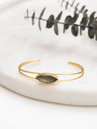 Handmade Gold Plated Brass Bracelet Labradorite