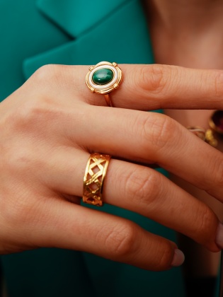 Handmade Design Silver Ring with Mother of Pearl and Malachite Stone