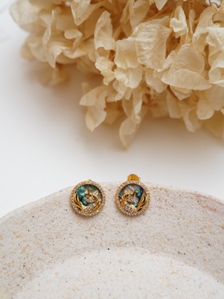 Silver Earrings with Mother-of-Pearl Unicorn Design