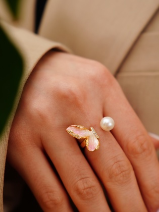 Silver Ring with Enamel Embroidered Pearl