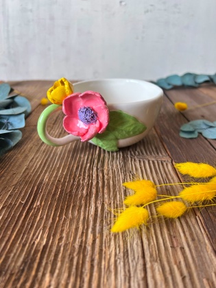 El Yapımı Seramik Pembe Çiçekli Cappuccino Mug