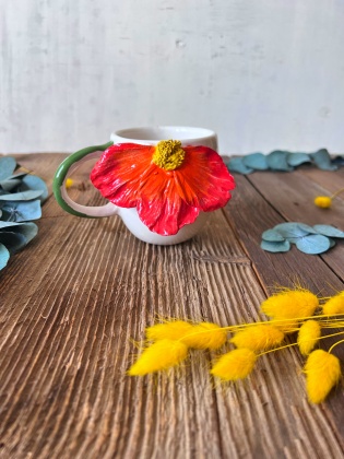 Büyük Kırmızı Çiçekli Kahve Mug