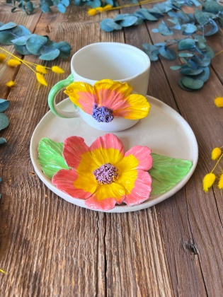 Sarı ve Pembe Çiçekli Kahve Mug Set