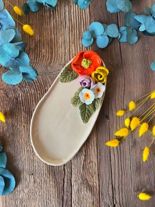 Big Oval Breakfast Plate with Flowers