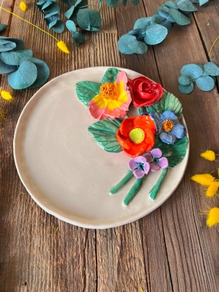 Big Plate with Colorful Bouquet Design