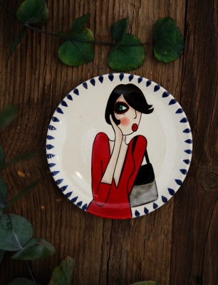 Handcraft Design Tile Plate Small Size Red