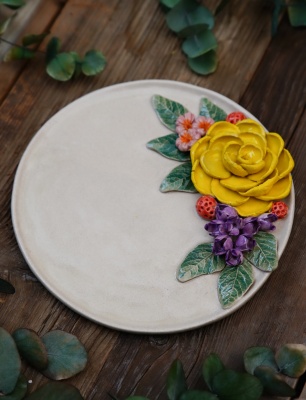 Handmade Design Yellow Flower Ceramic Large Size Plate