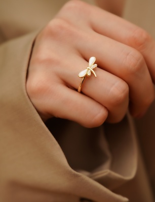 Handmade Silver Ring With Dragonfly Design with Pearl