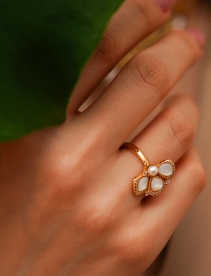 Handmade Silver Ring with Mother of Pearl and Pearl