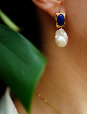 Handmade Design Silver Earrings with Pearl and Lapis Lazuli