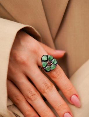 Handmade Design Silver Ring With Aventurine Stone