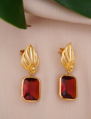 Handmade Design Gold Plated Brass Earrings