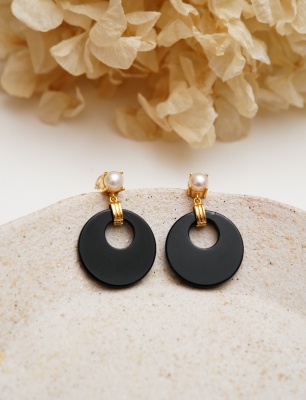 Handmade Design Silver Earrings with Pearl and Onyx Stones