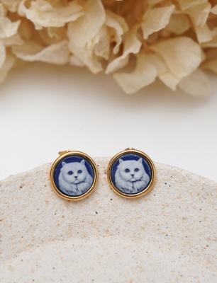Handmade Design Chalcedony Stone Cameo Earrings
