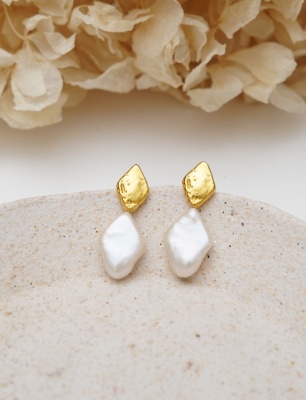 Handmade Design Pearl Silver Earrings