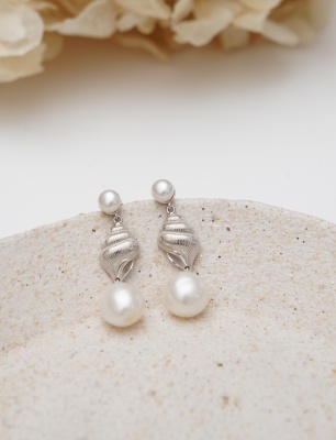 Silver Earrings with Pearl