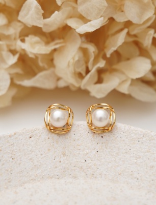 Silver Earrings with Pearls