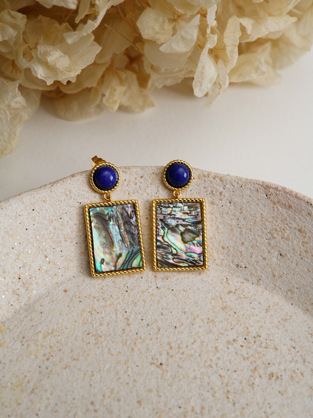 Sedef ve Lapis Lazuli Taşlı Gümüş Küpe