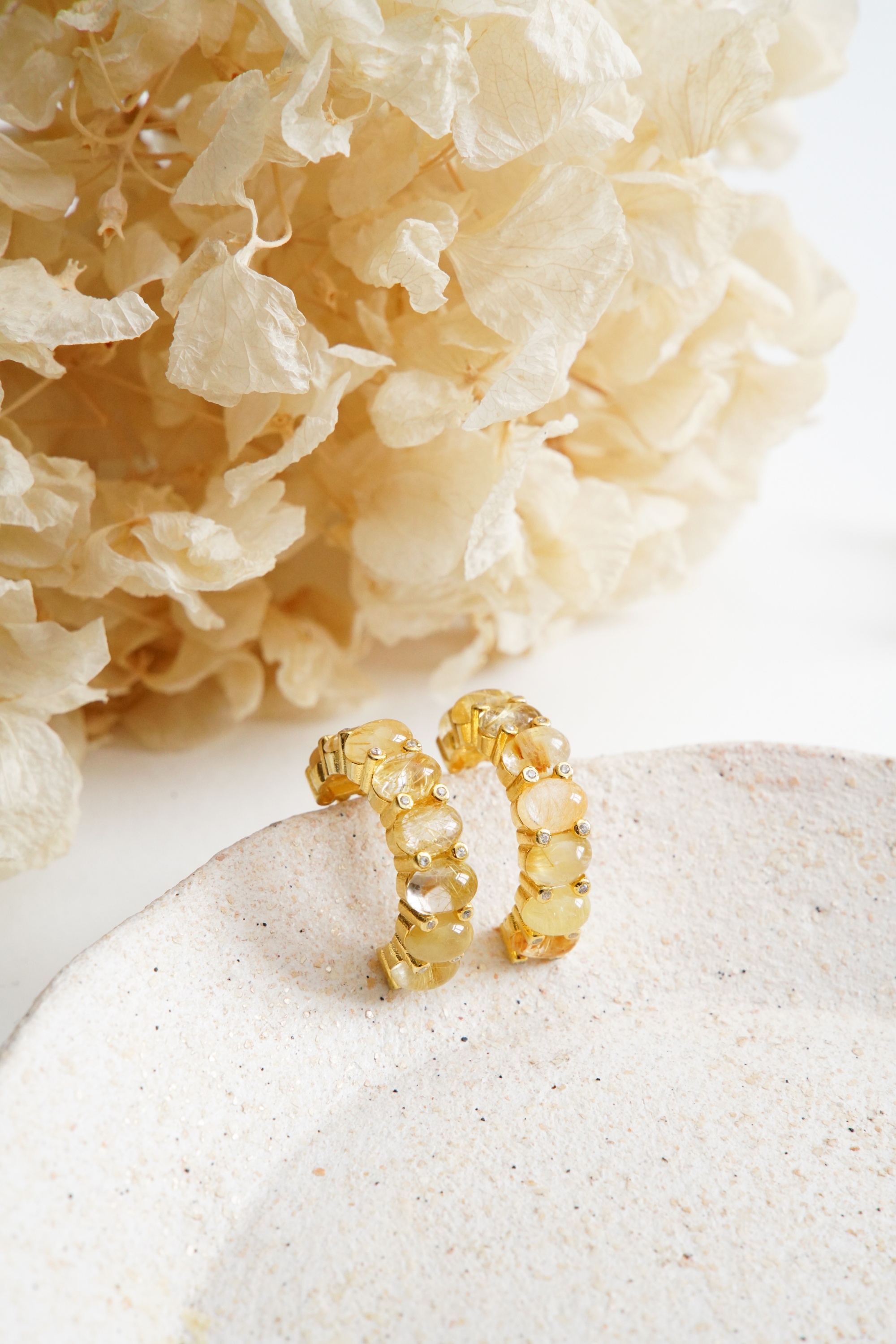 Rutil Kuvars Taşlı Gümüş Küpe