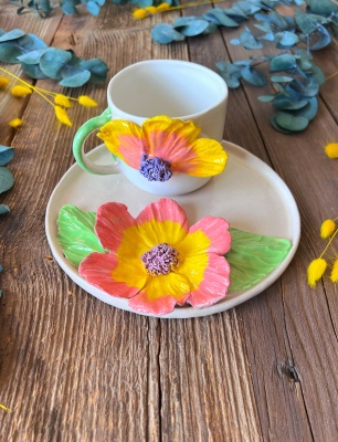 Büyük Pembe Sarı Çiçekli Mug Kahve Set