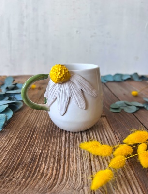 Coffee Mug with Daisies Flower