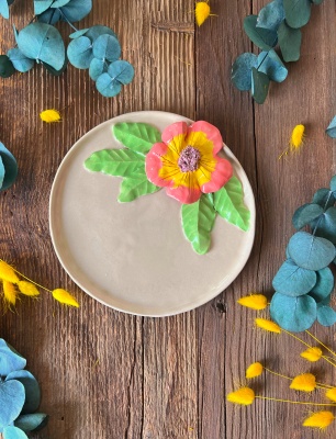 Cake Plate with Big Pink Flower