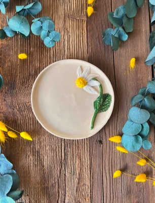 Mug Plate with Daisy Flower
