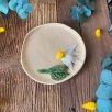 Small Plate with Daisy Flower