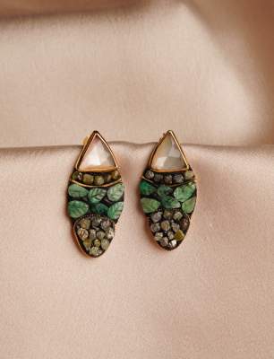 Silver Earrings with Emerald, Quartz and Raw Diamonds