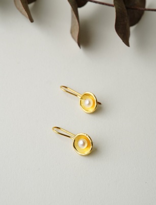 İncili Gümüş Küpe