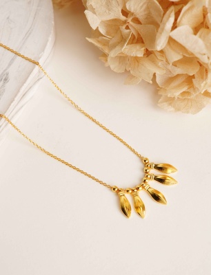 Silver Necklace with Spreadhead