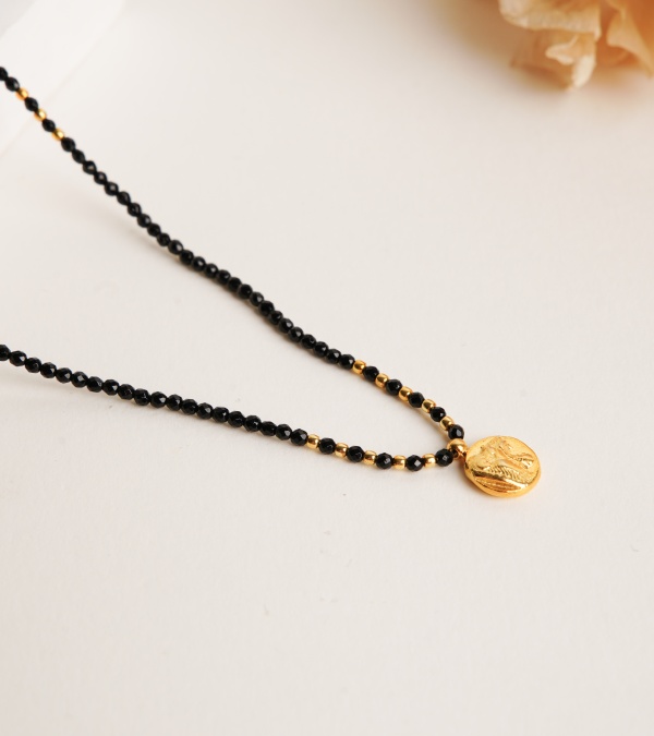 Aslan Figürlü Oniks Taşlı Gümüş Kolye