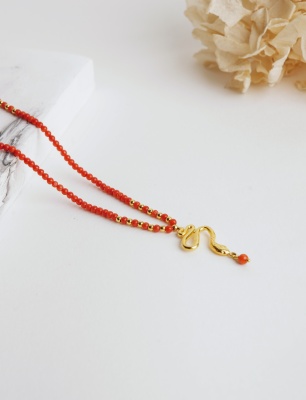 Yılan Tasarım Mercan Gümüş Kolye