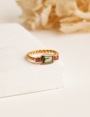 Peridot ve Yakut Taşlı Gümüş Yüzük