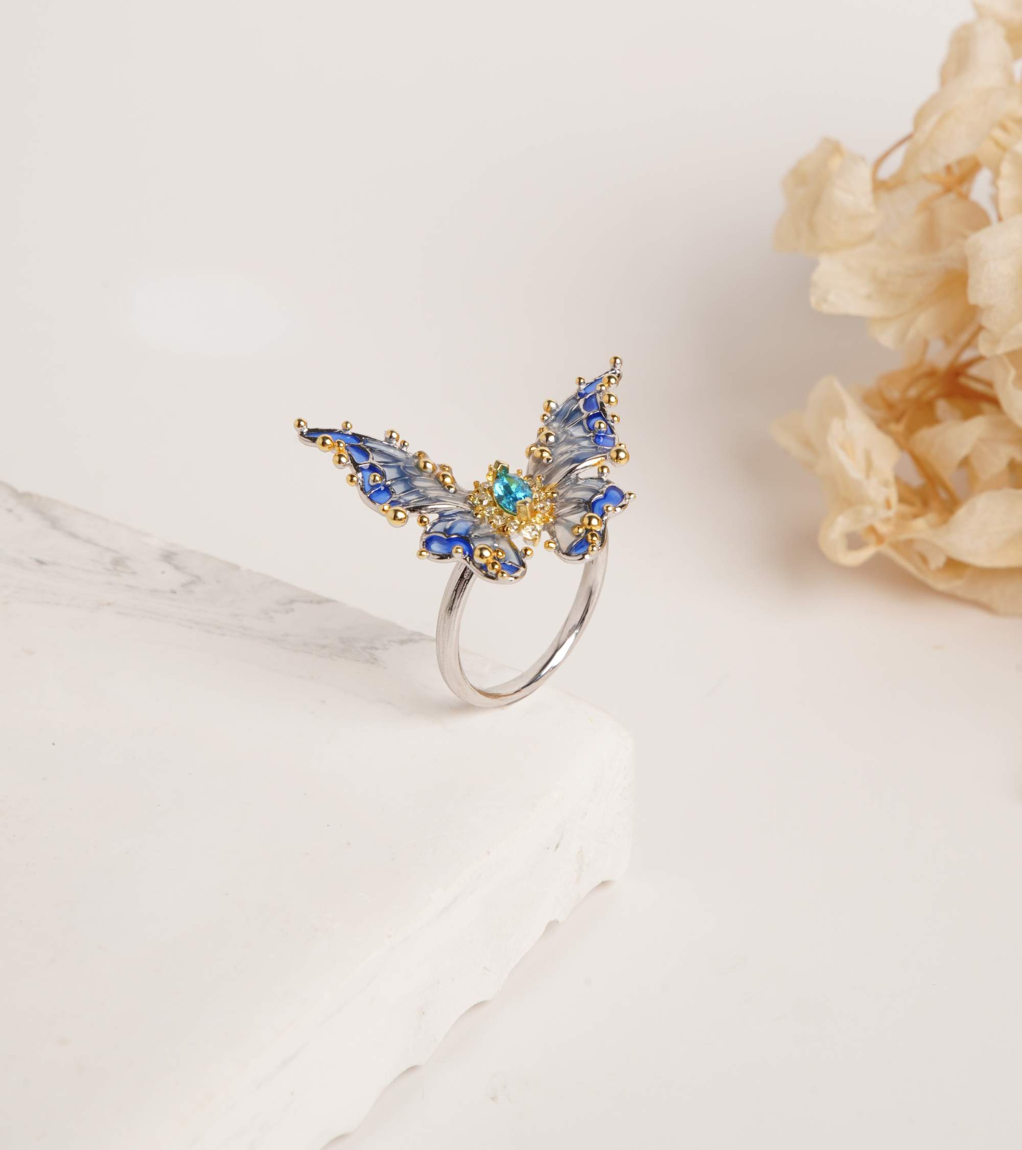 Kelebek Tasarım Mine İşlemeli Gümüş Yüzük