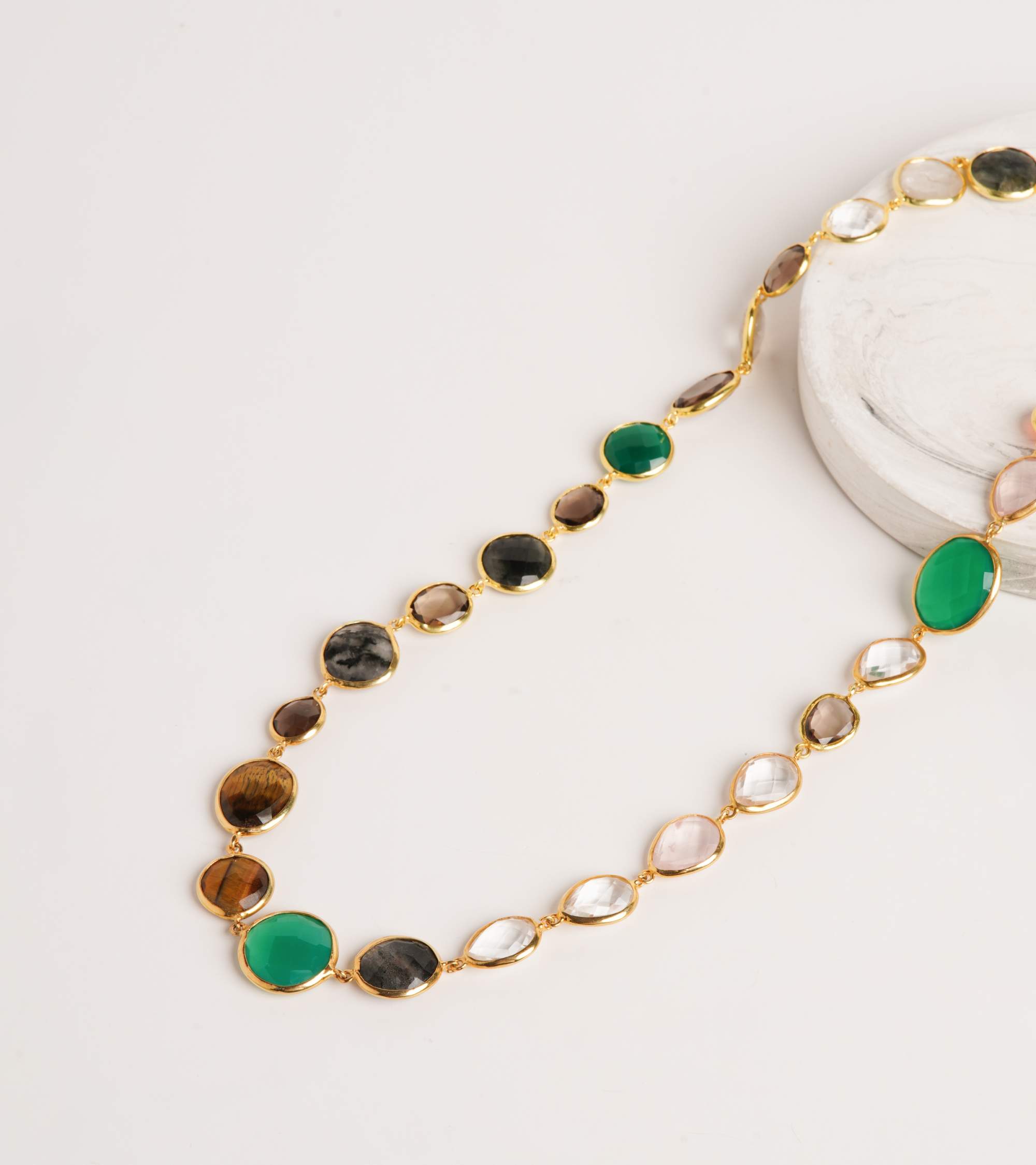 Kuvars, Akik, Kaplan Gözü Gümüş Kolye