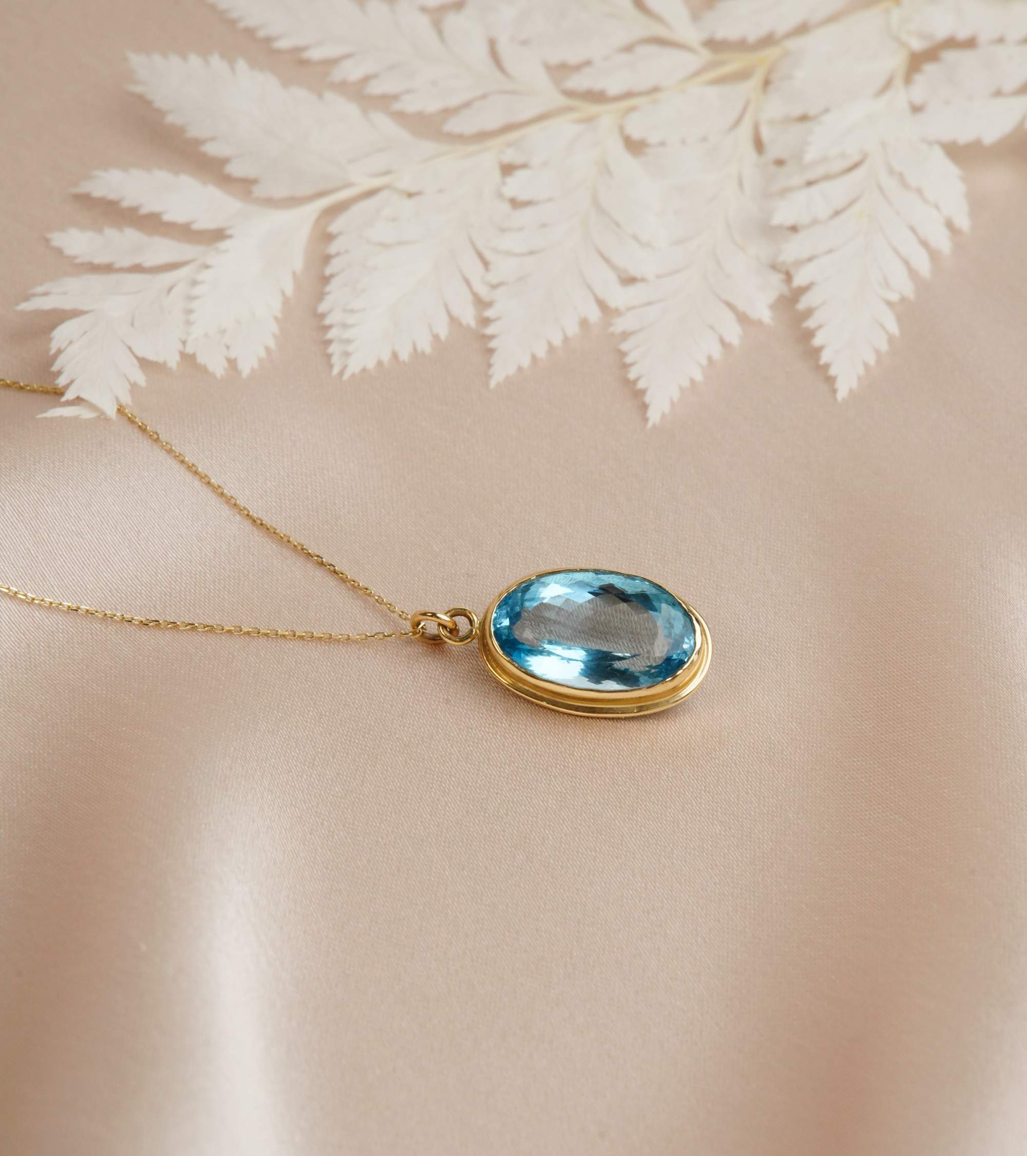 Akuamarin Taşlı 14K Altın Kolye
