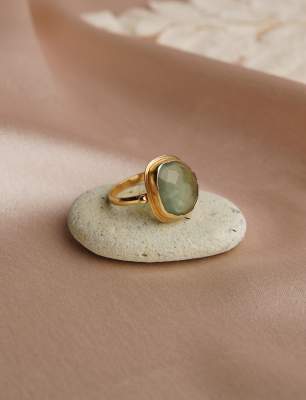 14K Gold Ring with Aquamarine Stone