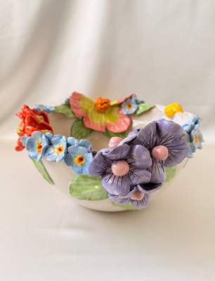 Middle Size Bowl with Daisy and Flowers